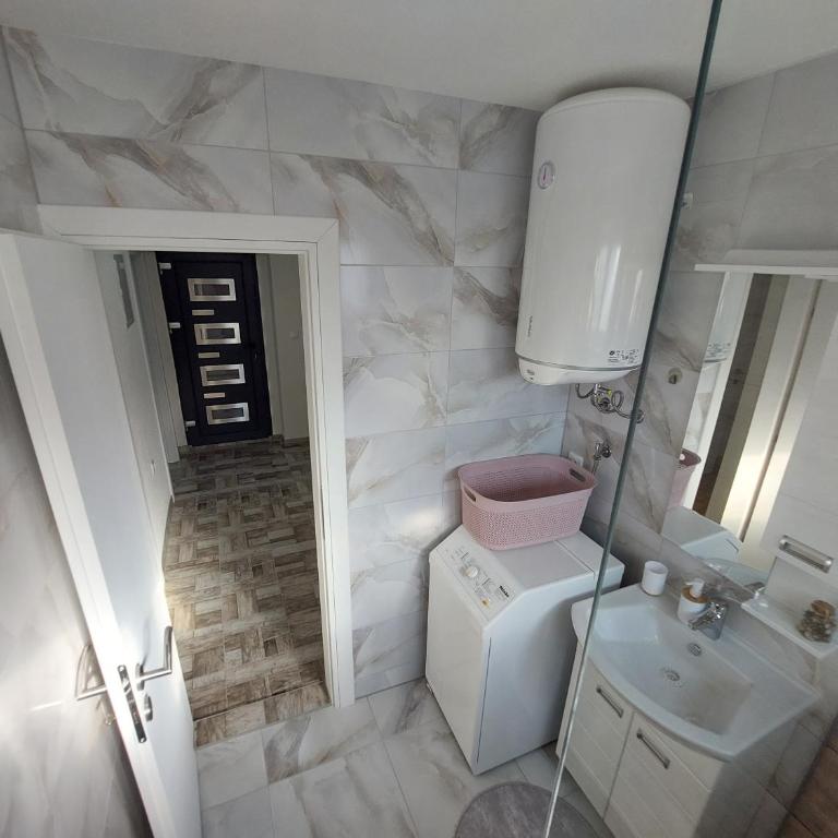 Apartman "MEDENI" - Two-Bedroom Apartment - 17