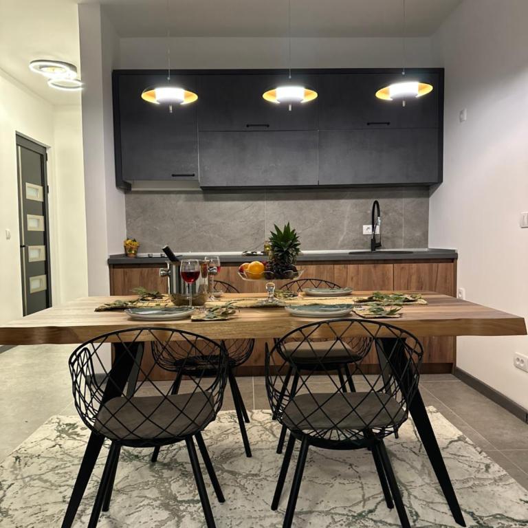 Apartments Gucci - Two-Bedroom Suite - 4