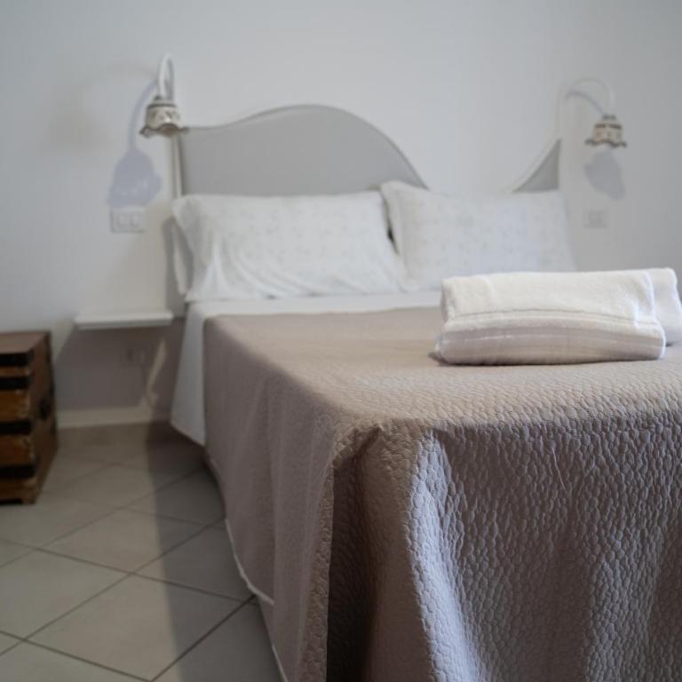Casa Lussu - Double Room with Sea View - 3