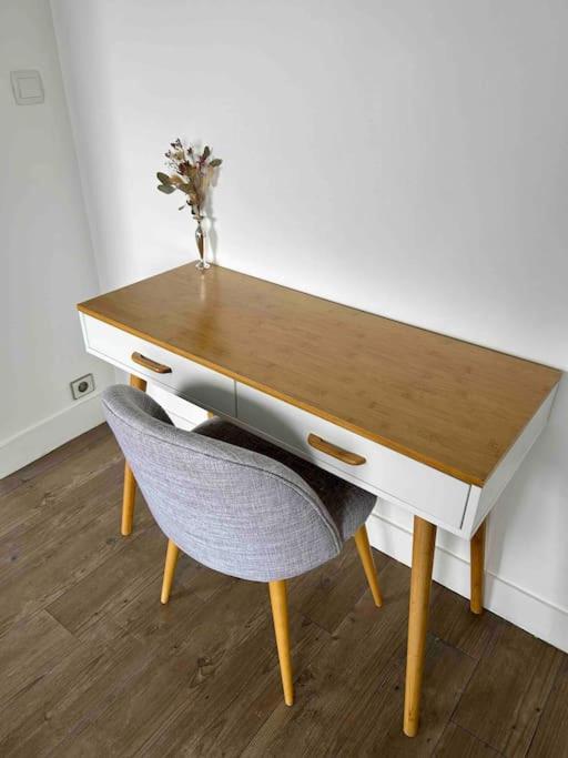 Studio- avec parking- proche Cathedrale - Appartamento con 1 Camera da Letto - 16