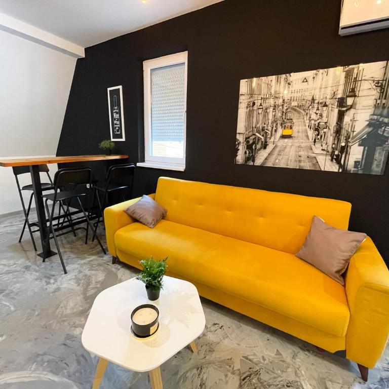 Hedonist-Boulevard Stayhouse - Apartman sa 2 Spavaće Sobe - 1