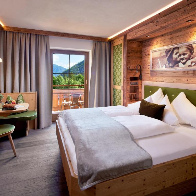 Gramai Alm alpengenuss & natur spa - Doppelzimmer mit Balkon - 5