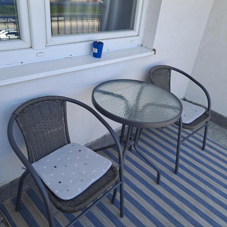 Enjoy traveling - One-Bedroom Apartment - 8