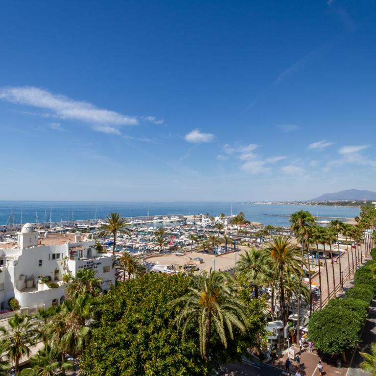 MARBELLA BANUS SUITES - Marbella Marysol Beachfront Apartment I - Apartamento con vistas al mar - 18