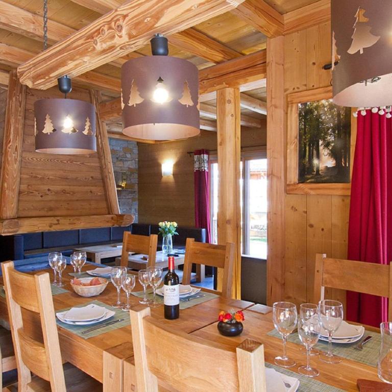Chalet in Les Deux Alpes with Heated Pool - Chalet Supérieur - 8