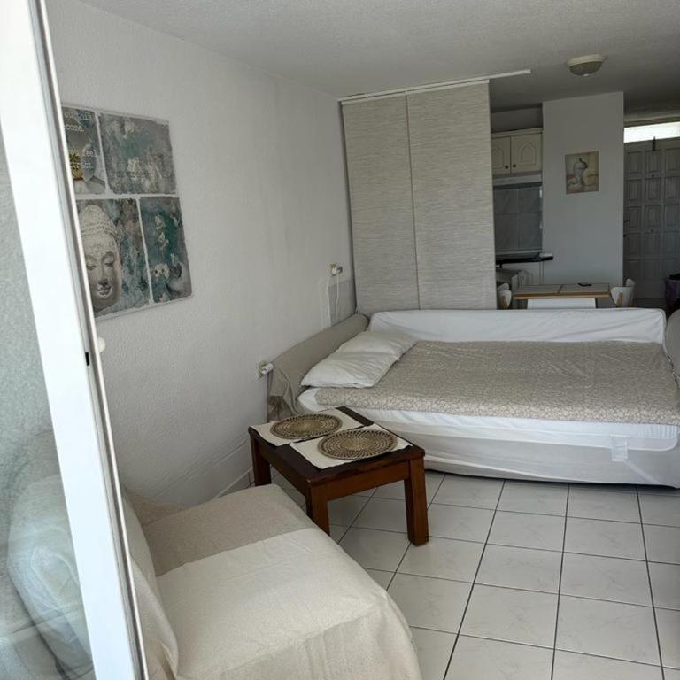 Borinquen only 280 meters to the beach, balcony with sea view, heated pool, Wifi - Estudio con vista al océano - 8