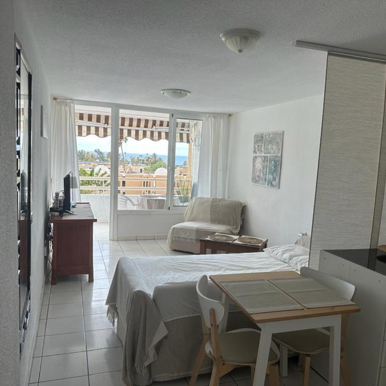 Borinquen only 280 meters to the beach, balcony with sea view, heated pool, Wifi - Estudio con vista al océano - 6