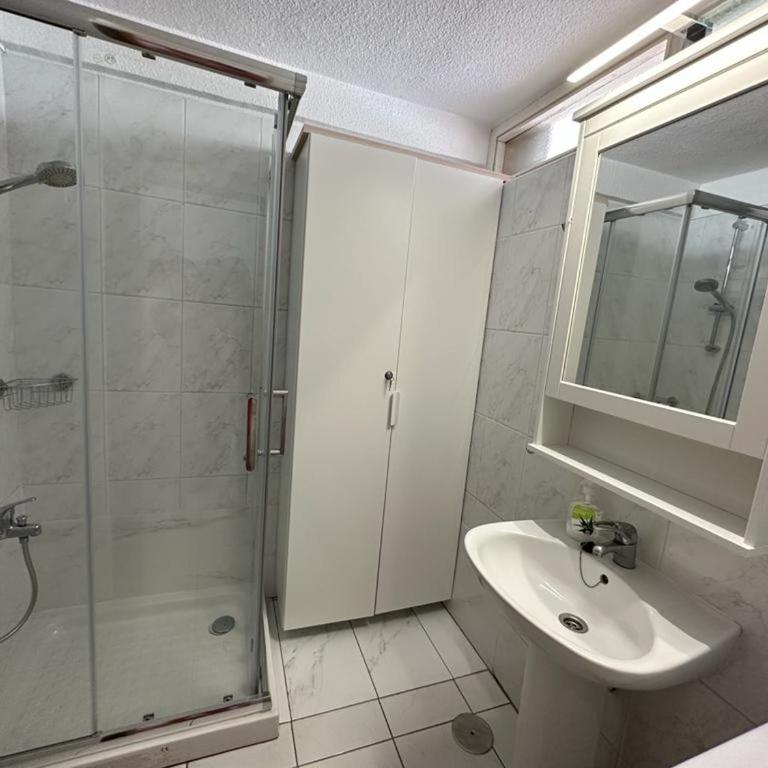Borinquen only 280 meters to the beach, balcony with sea view, heated pool, Wifi - Estudio con vista al océano - 17
