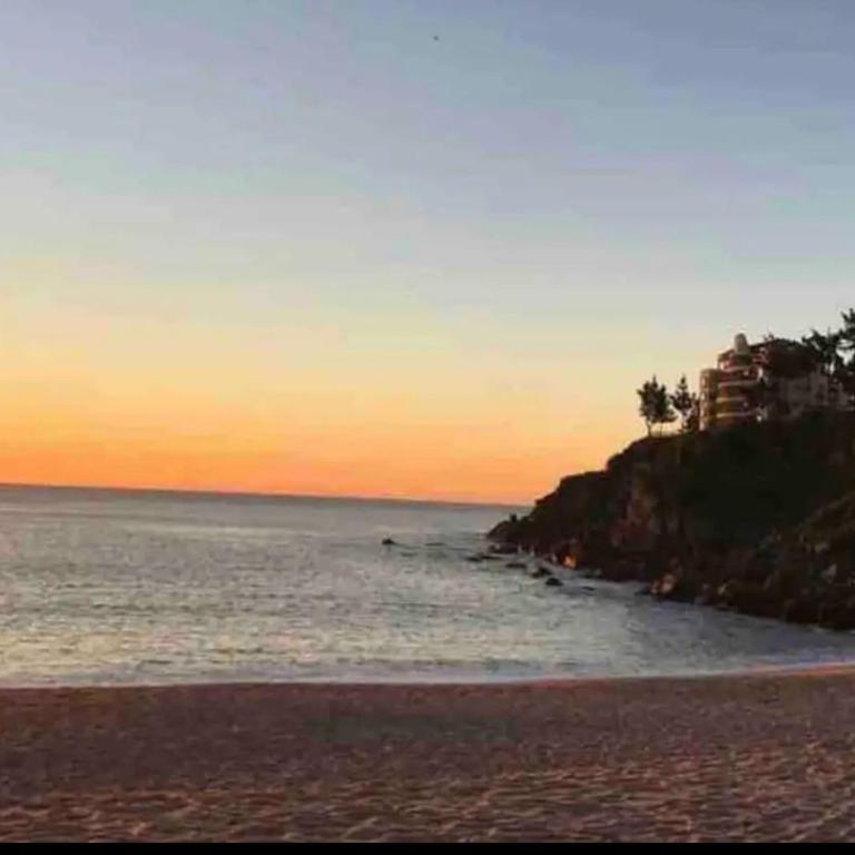 Casa Pingueral 10 p a dos cuadras de la Playa - Four-Bedroom House - 9