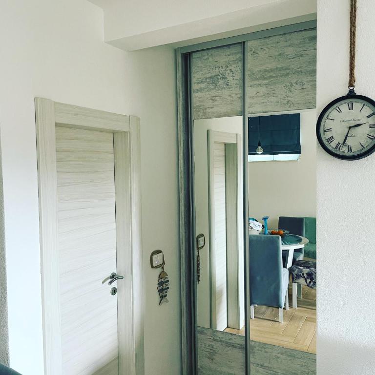 Studio apartman Happy Home - One-Bedroom Apartment - 12