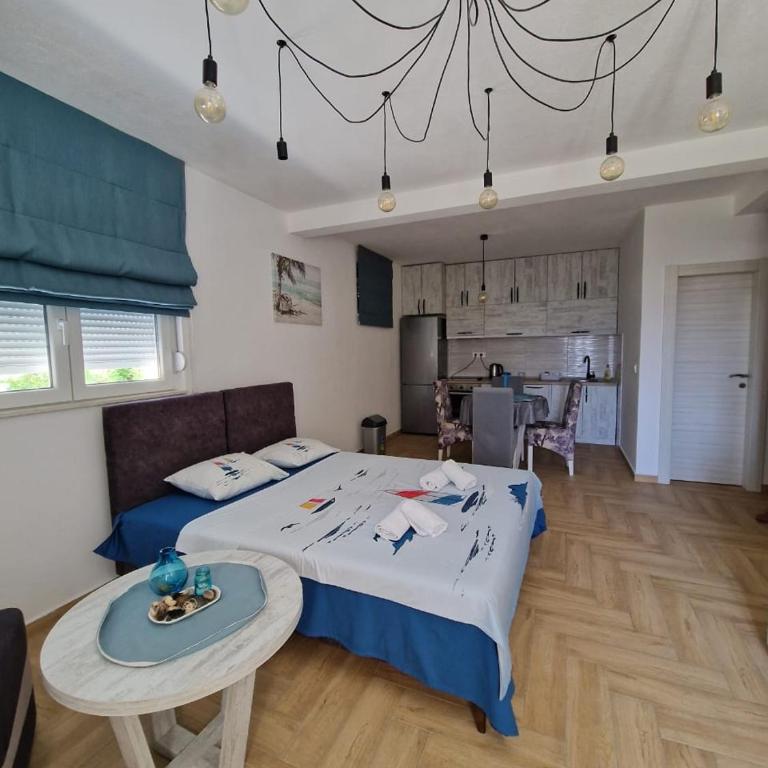 Studio apartman Happy Home - One-Bedroom Apartment - 1