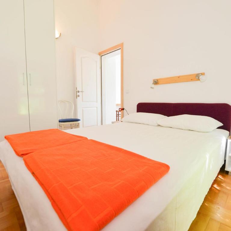 Apartment's Belvedere - Two-Bedroom Apartment - 7