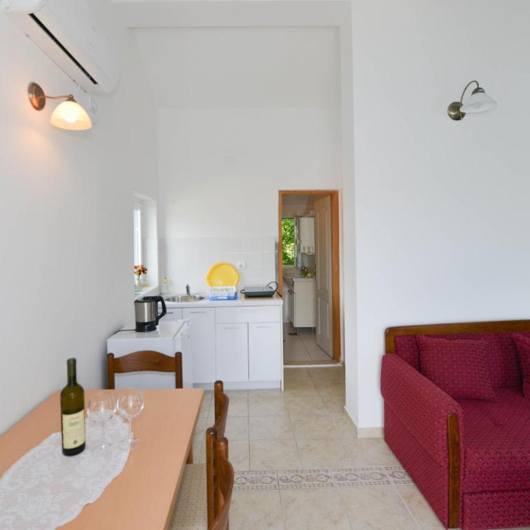 Apartment's Belvedere - Two-Bedroom Apartment - 16