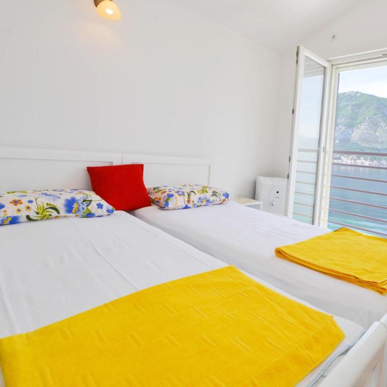 Apartment's Belvedere - Two-Bedroom Apartment - 12