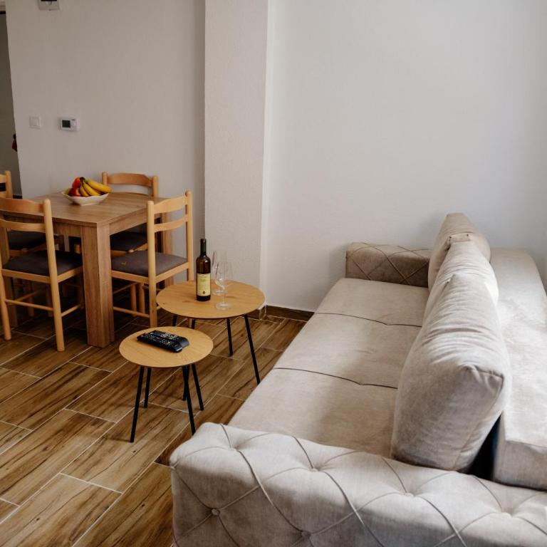 Premium Apartments - One-Bedroom Apartment - 5