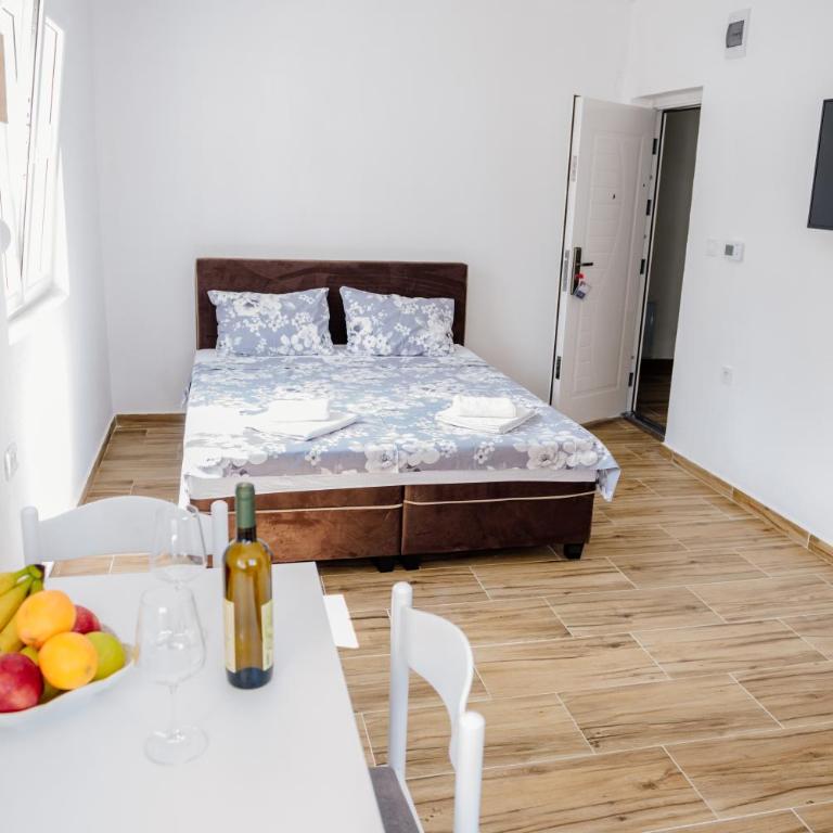 Premium Apartments - Studio - 2