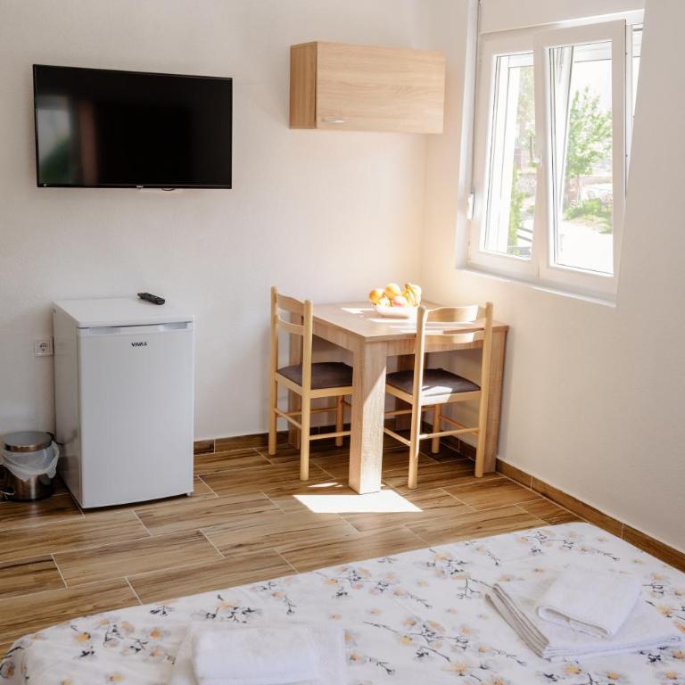 Premium Apartments - Studio - 3