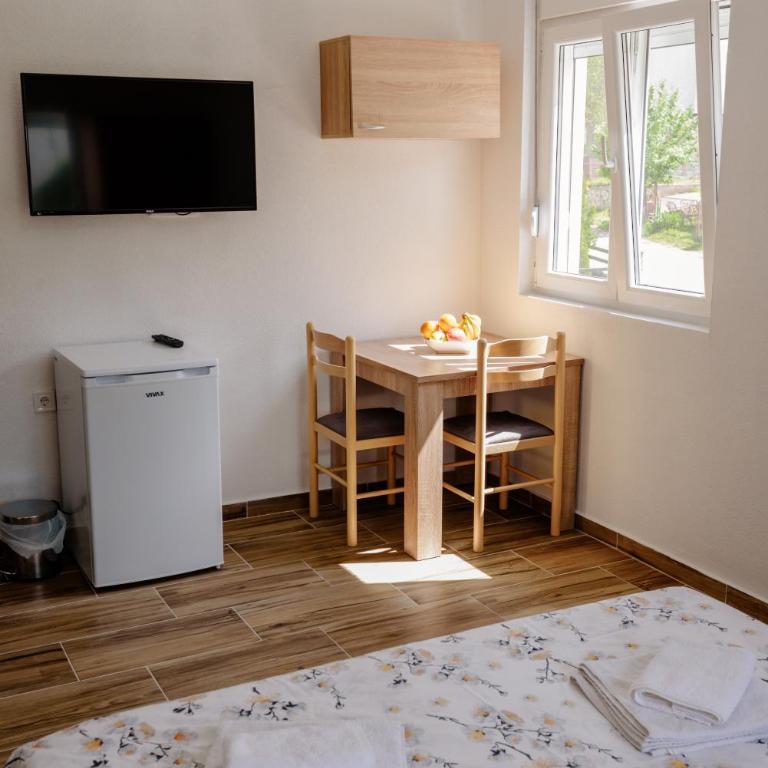 Premium Apartments - Studio - 7