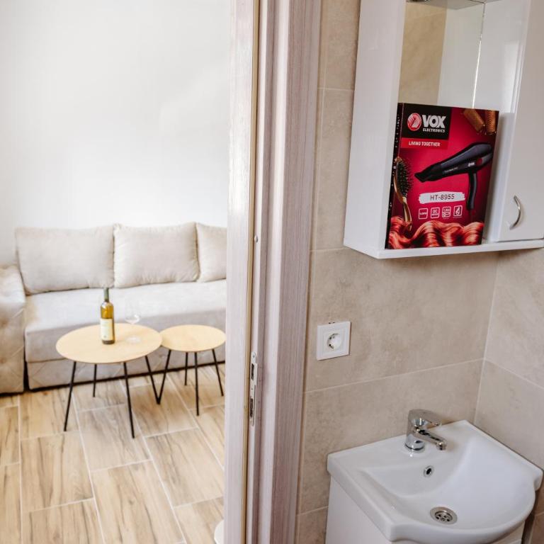 Premium Apartments - One-Bedroom Apartment - 11