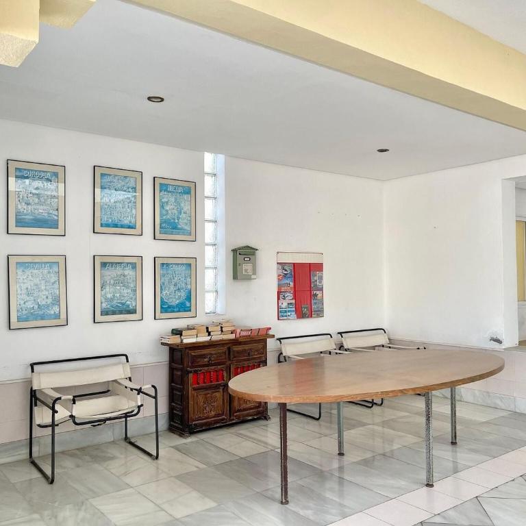 Apartment by Roquetas Beach - Two-Bedroom Apartment - 3