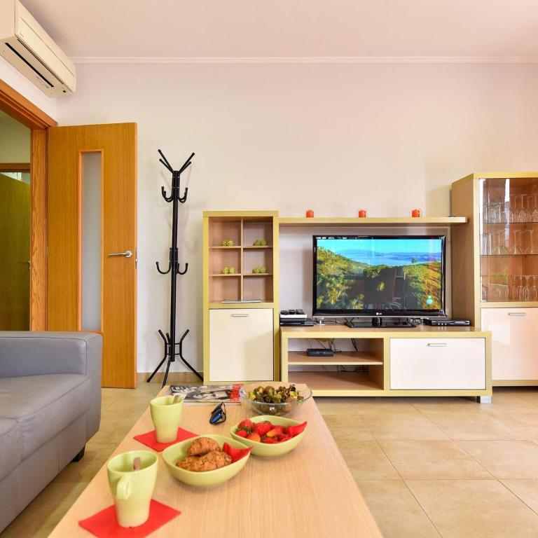 Beach house 50 meters from the beach for a complete holiday - Casa Vacacional de 3 dormitorios - 7