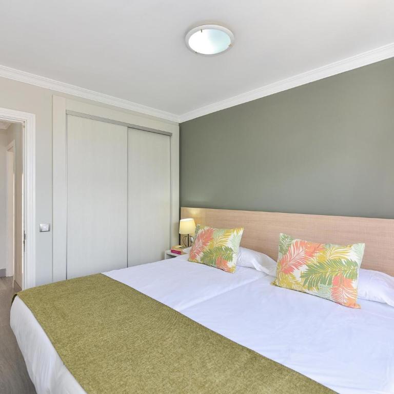 Chalet in Playa del Inglés near Maspalomas Dunes - Two-Bedroom Chalet - 17