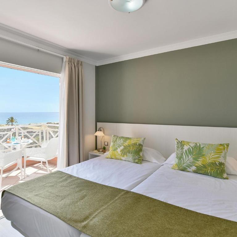 Chalet in Playa del Inglés near Maspalomas Dunes - Two-Bedroom Chalet - 15