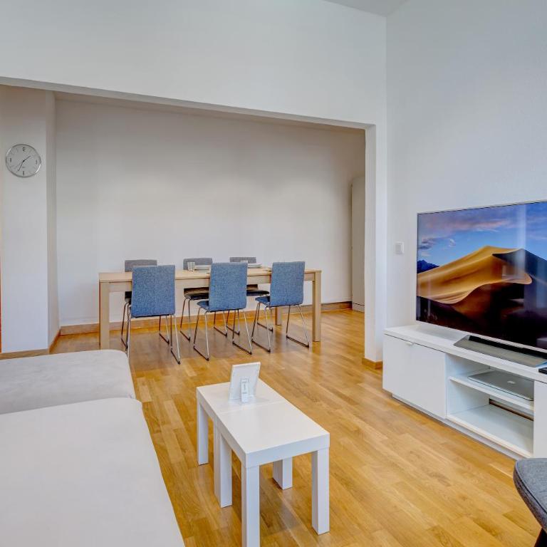 Kaza Guesthouse, centrally located 2 & 3 bedroom Apartments in Augsburg - Apartment mit 3 Schlafzimmern - 9