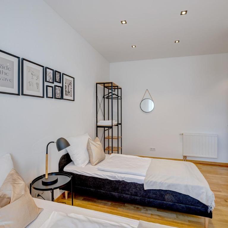 Kaza Guesthouse, centrally located 2 & 3 bedroom Apartments in Augsburg - Apartment mit 3 Schlafzimmern - 16