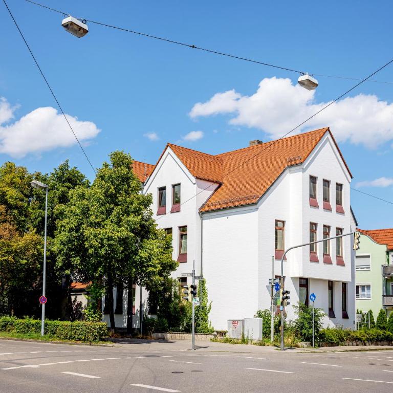 Kaza Guesthouse, centrally located 2 & 3 bedroom Apartments in Augsburg - Apartment mit 2 Schlafzimmern - 30
