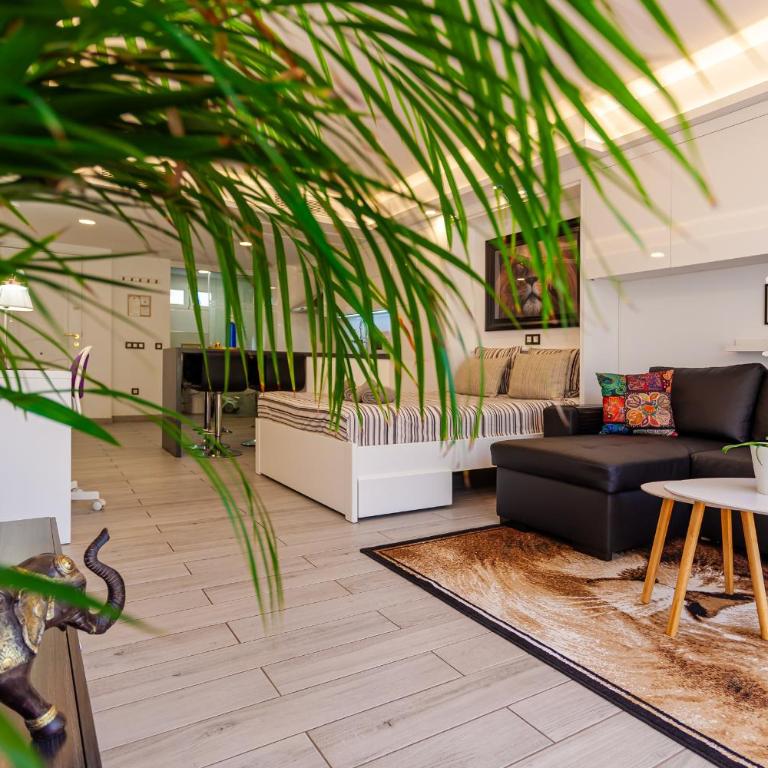 Modern & Elegant Loft - Estudio - 37