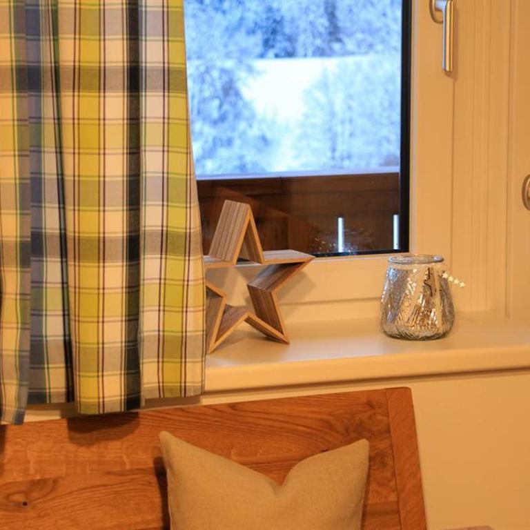 Ferienwohnung Gföller - Three-Bedroom Apartment with Shower - 37