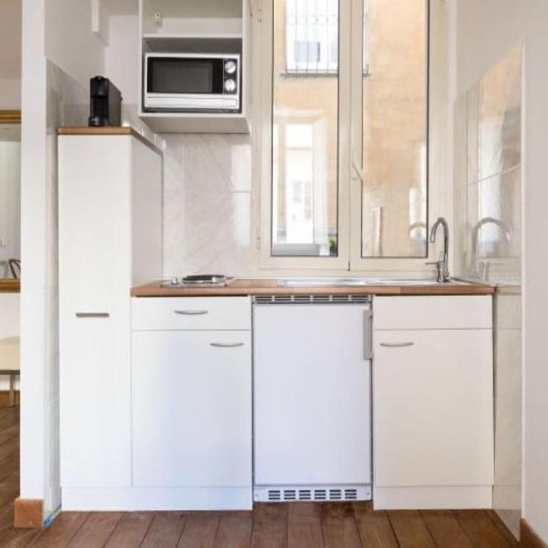 Barberini Luxury Apartment - Appartamento con 1 Camera da Letto - 8