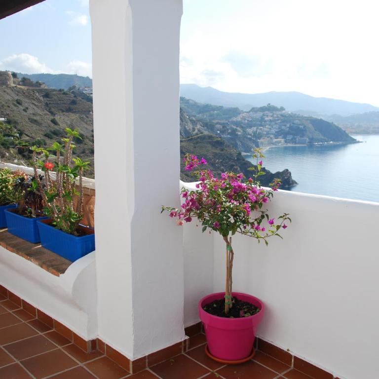 Apartamento con vistas y garaje en Marina del Este - Two-Bedroom Apartment - 29