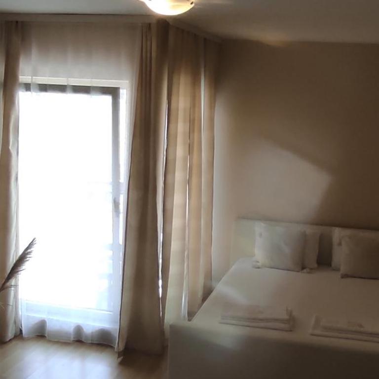 Hotel & Rooms Lombrelle - Comfort Triple Room - 3