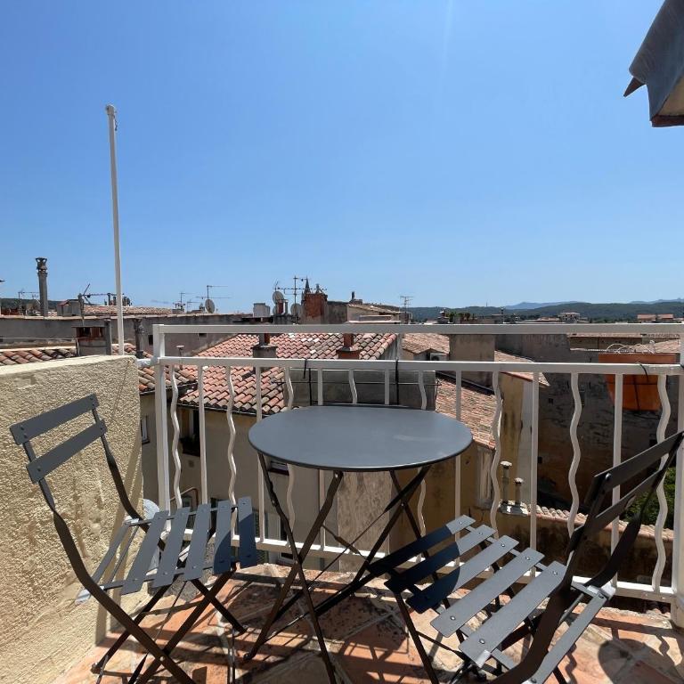 2 pièces climatisé en duplex avec terrasse - Appartement 1 Chambre - 1