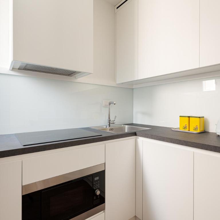 GuestHost - Tiny Apt near Central Station - Monolocale Deluxe - 8