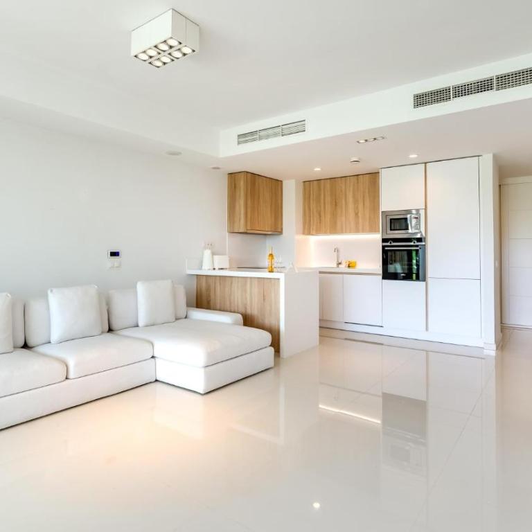 Amazing Ultra Modern Oasis In Atalaya - Apartment - 22