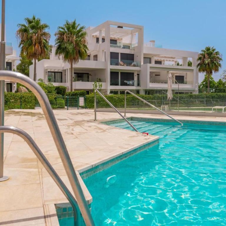 Amazing Ultra Modern Oasis In Atalaya - Apartment - 33
