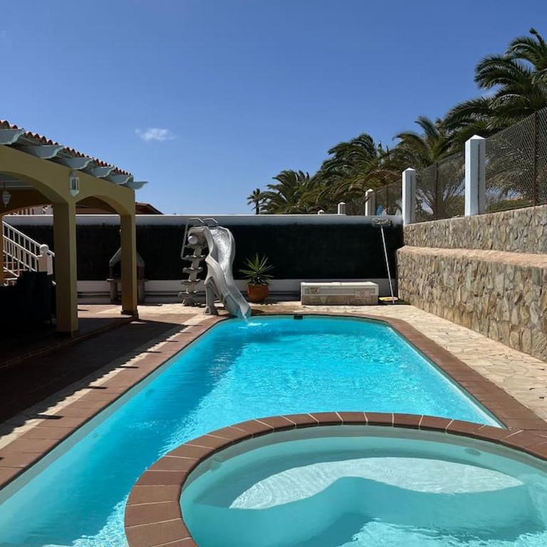 Villa Pearetree - Gorgeous 4 bedroom villa with private pool - Villa - 31