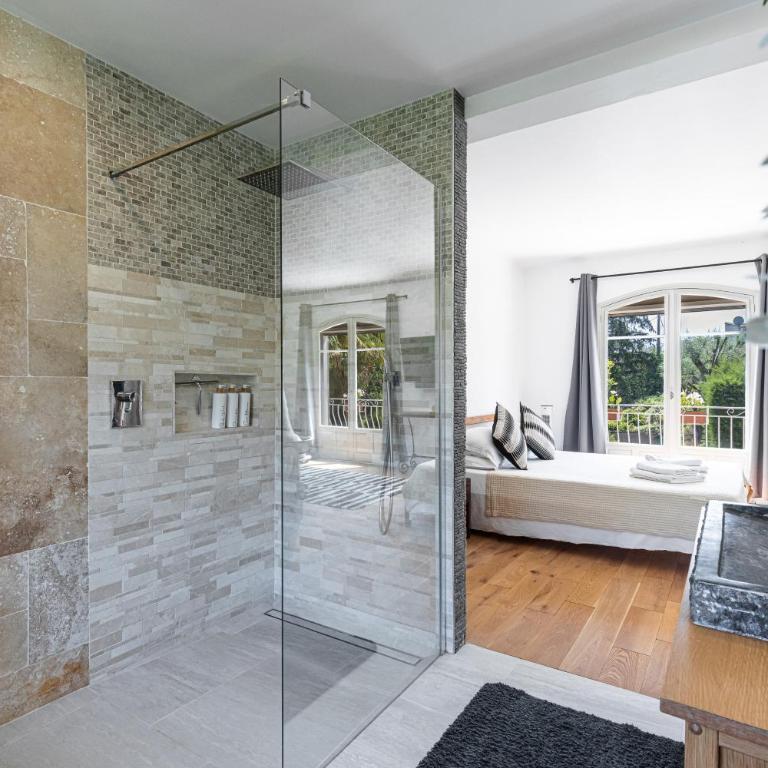 Private & comfortable stone villa with pool - Villa - 29