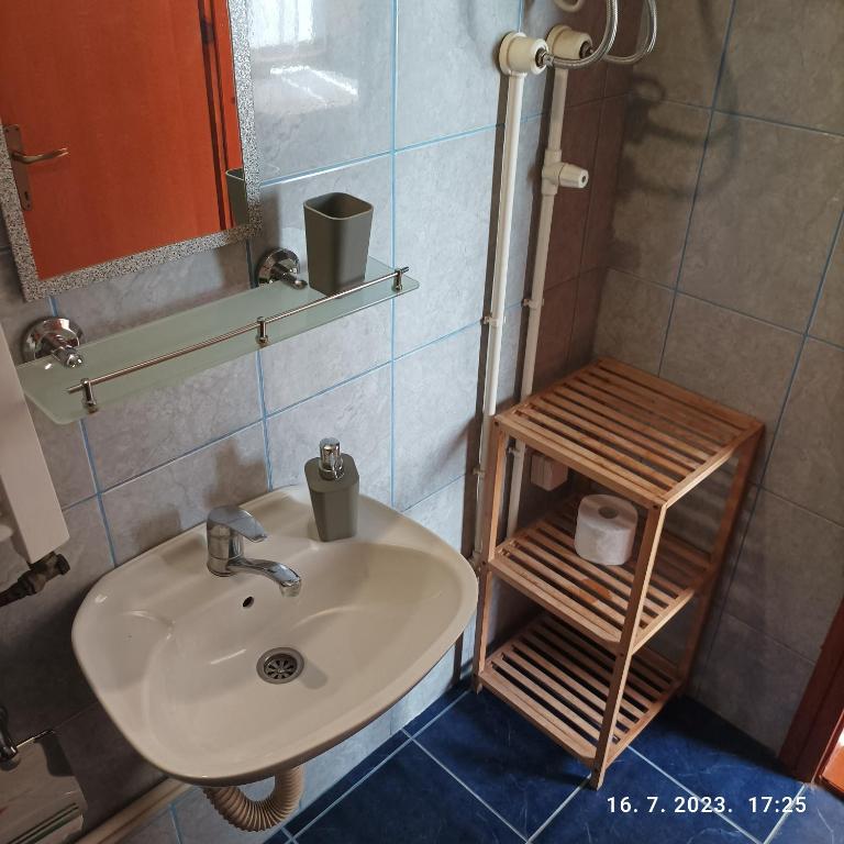 Apartments Dobra Vila - Apartment - 17