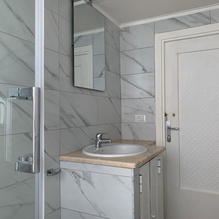 Nox Romana Apartments - Policlinico Gemelli - Threeroom Apt with Balcony - Appartement 2 Chambres - 14