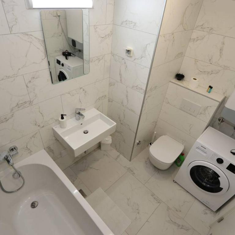 Savada PINK - studio with parking and WiFi, parking 5 eur per day - Studio sa Balkonom - 9