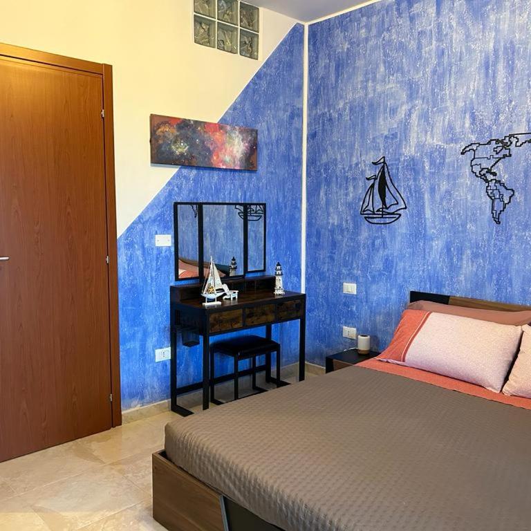 Triangolo delle Bermuda B&B - Double Room with Balcony - 10