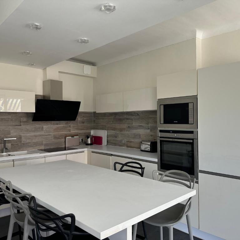 MAGNIFIQUE VUE MER F2 45 m2 climatisé avec balcon - Apartamento de 1 dormitorio - 4
