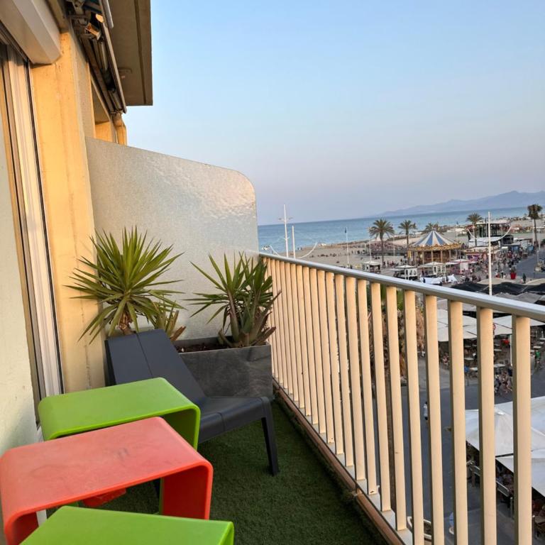MAGNIFIQUE VUE MER F2 45 m2 climatisé avec balcon - Apartamento de 1 dormitorio - 45