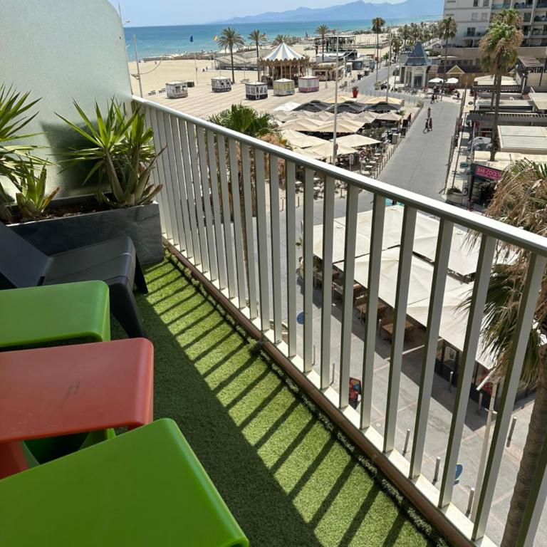 MAGNIFIQUE VUE MER F2 45 m2 climatisé avec balcon - Apartamento de 1 dormitorio - 3