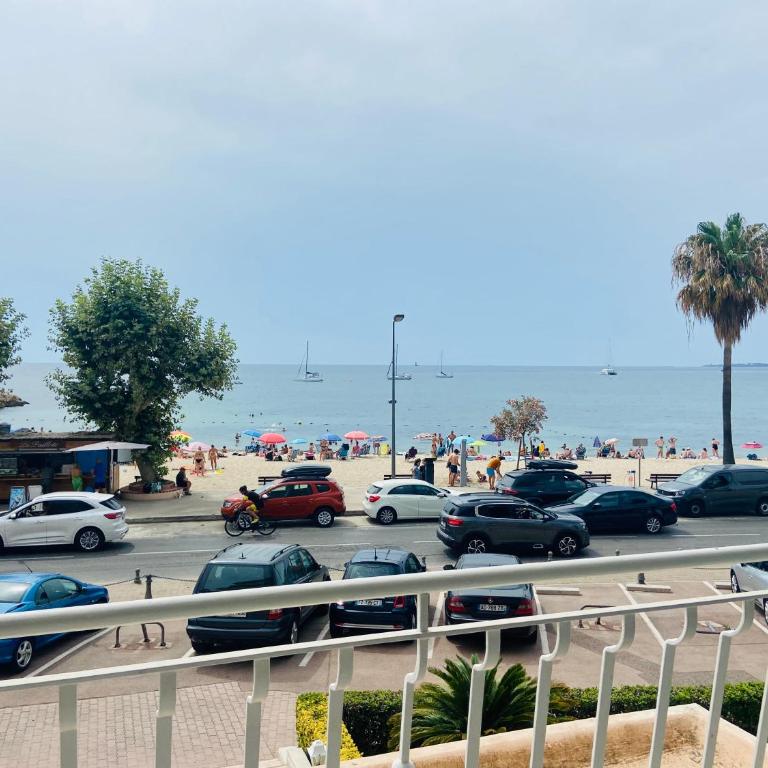 Très bel appartement sur la plage avec grande terrace face à la mer! La Goelette - Apartamento de 1 dormitorio - 17