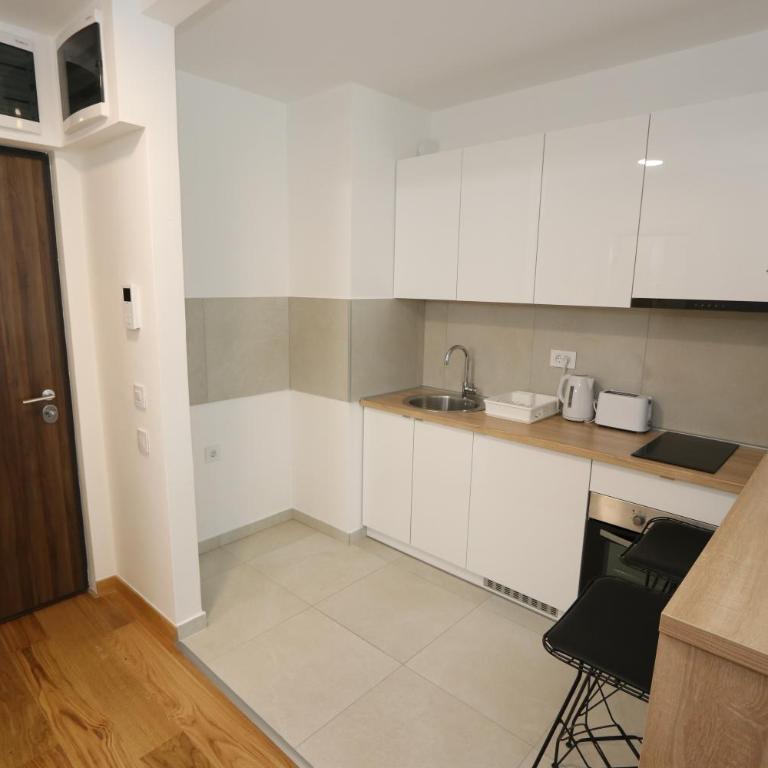 Savada PINK - studio with parking and WiFi, parking 5 eur per day - Studio sa Balkonom - 2